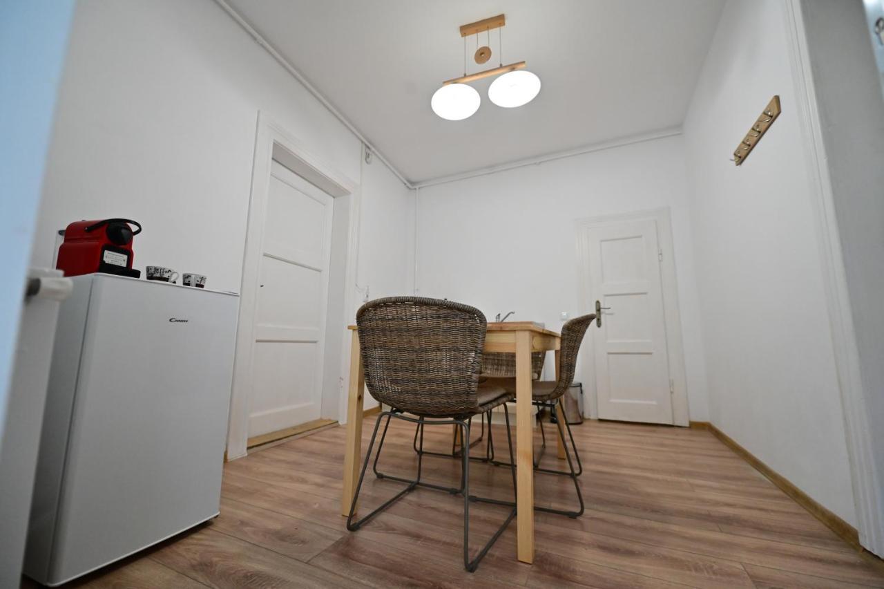 Flh - Tribunei Nest Nagyszeben Kültér fotó